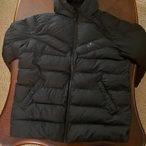 Nike Youth Extra Large Down Puffer Coat.